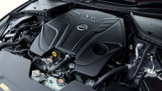 Nissan спира да харчи пари за нови ДВГ