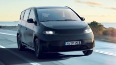 Модел със слънчеви панели струва два пъти по-малко от Volkswagen