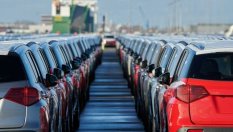 Пристанището на Антверпен заприлича на огромно автомобилно сметище