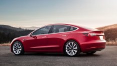 Мъск намекна какво да очакваме от „европейската“ Tesla