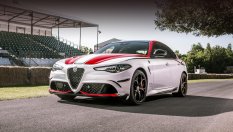 Alfa Romeo предизвиква най-бързите седани в света