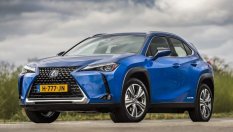Lexus показа какъв ще е европейският UX 300e
