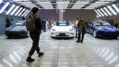 Tesla повече няма да връща пари срещу коли