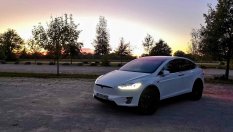 Tesla вече ще блее като коза