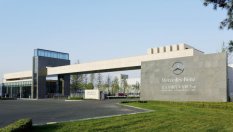 Клиент на Mercedes прекара 16 месеца в затвора 
