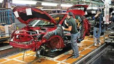 Автомобилните компании печелят повече за секунда, отколкото повечето хора за месец