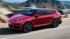 Гениално решение на Porsche пази страничните стъкла дори в порой