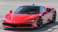 Ferrari се сбогува с два от моделите си