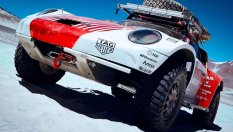 Porsche 911 се изкачи на вулкан и постави световен рекорд