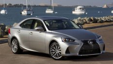 Lexus оставя европейците без три модела