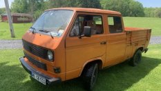 Някой плати $100 000 за този VW DoKa от 1981 г.