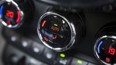 Трябва ли да работи климатикът и през зимата?