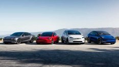 Хакер срина защитата на 25 автомобила Tesla