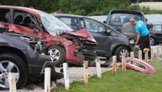 Opel Vectra потроши 22 коли в Англия