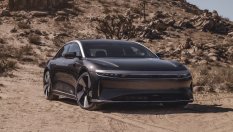 Конкурентът на Tesla пусна седан с 1065 к.с.