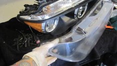 Как да почистим фаровете отвътре?