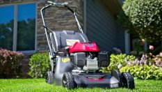 Електрификацията удари един от силните бизнеси на Honda