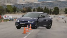 Kia EV6 се справи отлично с „Лосовия тест“