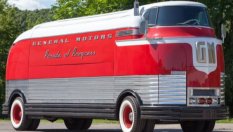 Най-смайващият микробус в историята