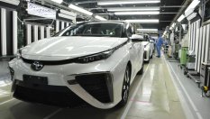 САЩ и Япония сключиха най-голямата сделка за митата върху автомобилите