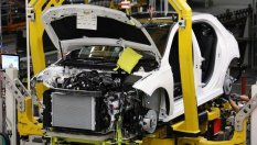 Mercedes приключва с два от историческите си модели