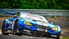 BMW M6 задмина 54 автомобила за една обиколка