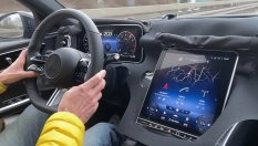 Новият Mercedes-Benz C-Class - 252 км/ч и гигантски тъч-скрийн