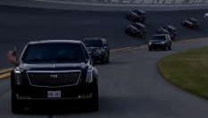 Лимузината на Тръмп се пусна в NASCAR