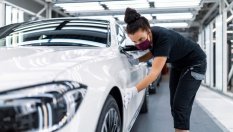 Новият Mercedes-Benz S-Class ще се прави в „завода на бъдещето“