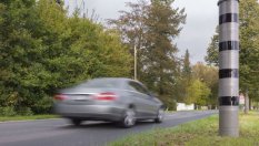 Камера за скорост с алкохол глобява 400 коли на ден