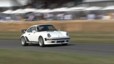 Porsche 911 с мотор от Формула 1