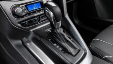 Във Ford скрили проблемите на скоростната си кутия