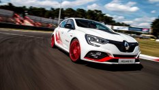 Най-скъпият Megane RS струва повече от BMW M3