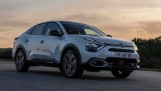 Citroen представи алтернатива на хечбека и кросоувъра