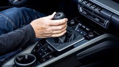 Механичните скорости се оказват полезни за шофьора