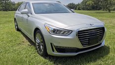 Американец си купи луксозен седан на половин цена и го поправи за 80 долара