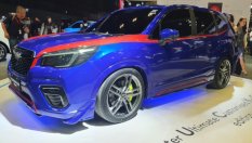 Subaru стана за смях с похотлив модел