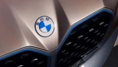 BMW си смени емблемата