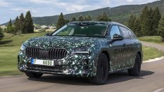 Skoda разкри моторите и размерите на новия Superb