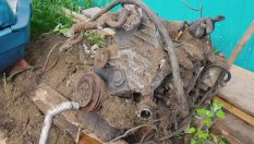 Двигател на Toyota запали след година под земята