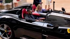 Холанд подкара Ferrari за 1,5 милиона евро