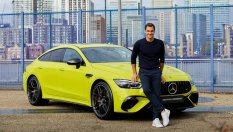 Уникален Mercedes, създаден в чест на Федерер, се продава