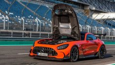 Mercedes ще запази V8 и след 2030 година