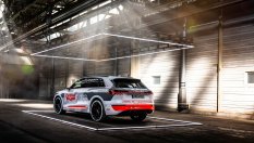 Audi показа различен е-tron