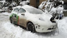 Експерти признаха: Студът и жегата влияят на електромобилите