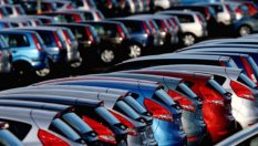 Спадът на продажбите на леки коли ще продължи и през 2022 година