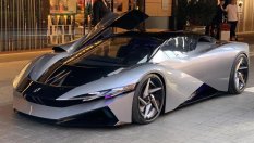 Ένα νέο κινεζικό hypercar υπόσχεται 100 χλμ. / Ώρα από στάση σε 1,9 δευτερόλεπτα