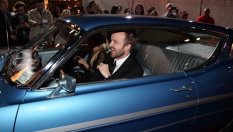 Холивудски актьор остана без колата си след измама