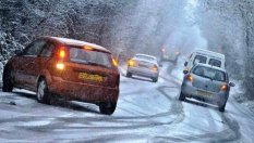 Кои автомобили са най-опасни, когато пътят е заледен?