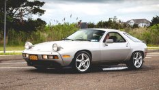 Porsche готви наследник на легендата 928